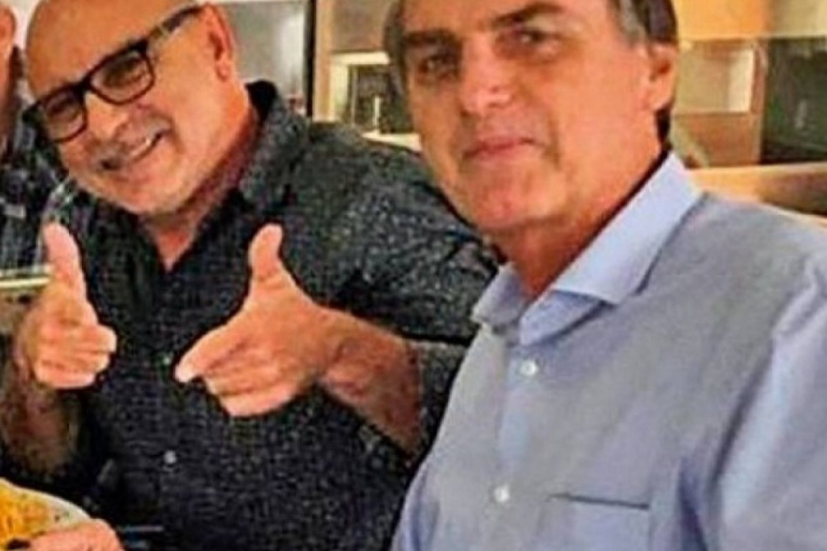 Queiroz fala em ingratidão da família Bolsonaro
