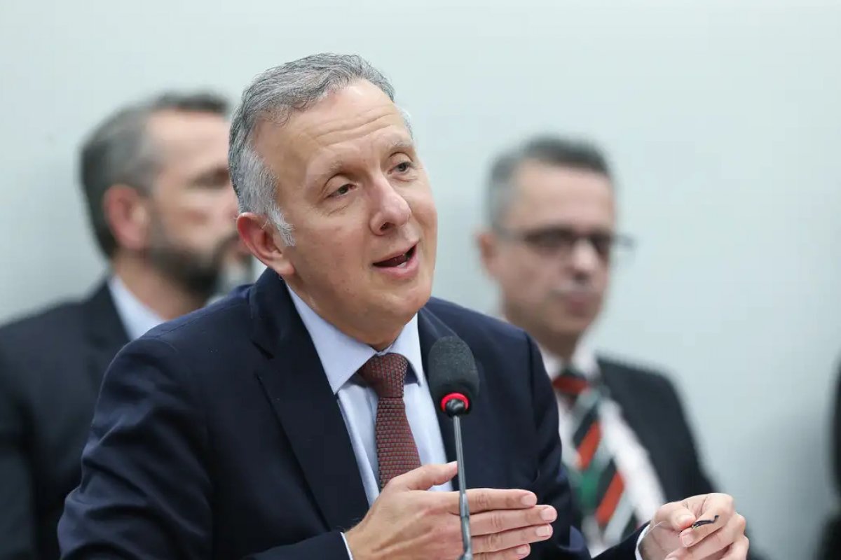 Relator da Reforma Tributária retira trechos sobre a Zona Franca de Manaus e cesta básica estendida