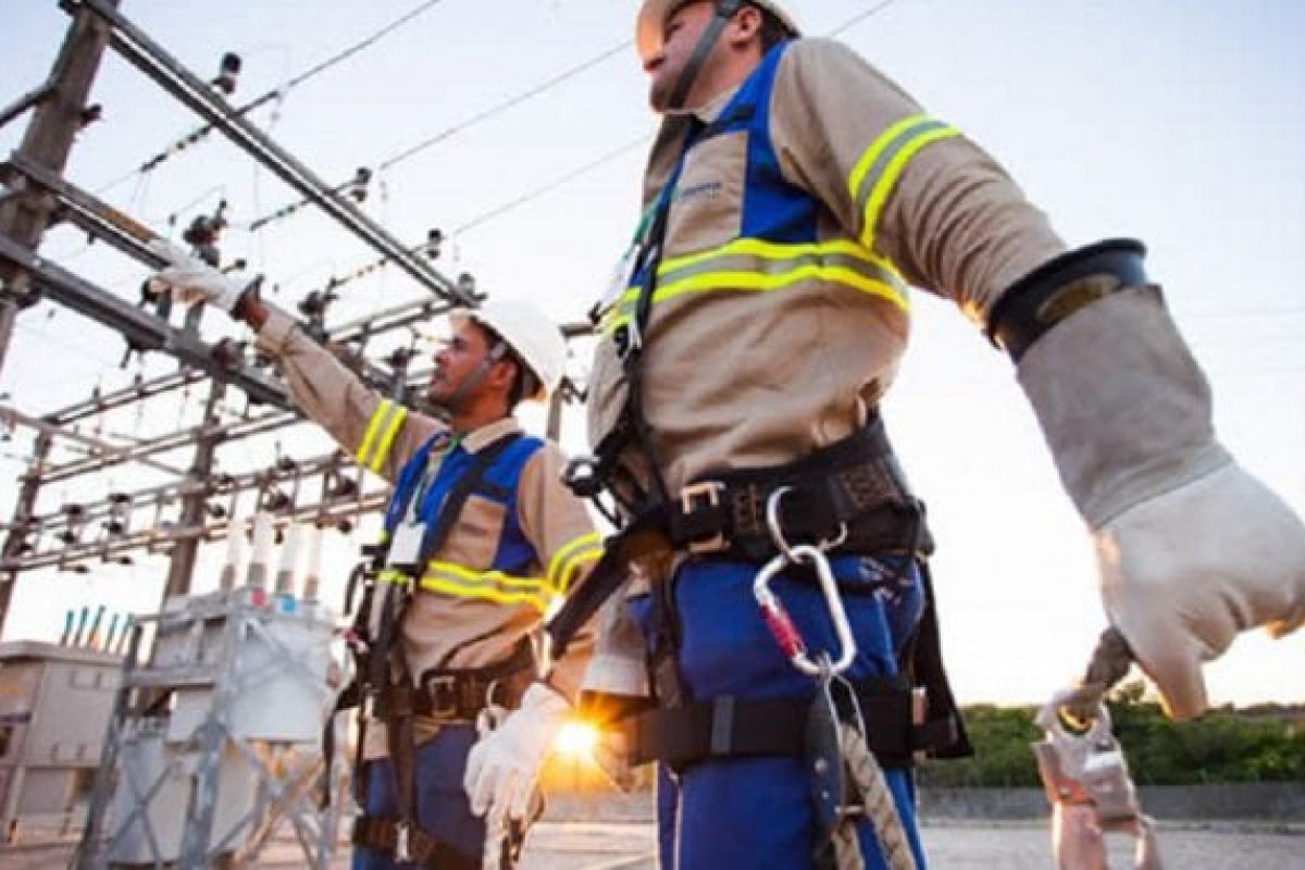 Equipes da Coelba realizam plantão até que a situação climática seja normalizada