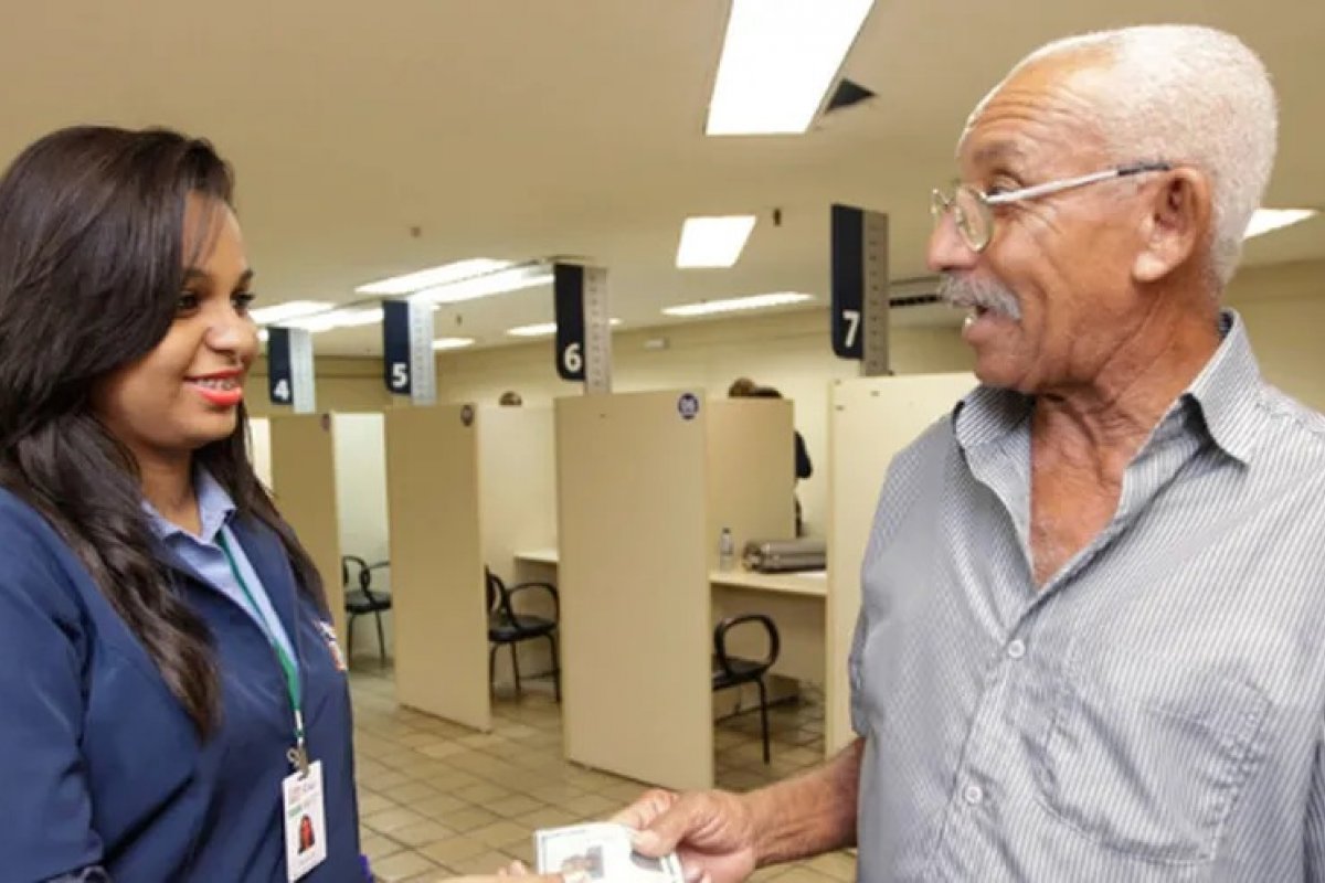 Bahia: previdência alerta aposentados e pensionistas nascidos em dezembro para realização da prova de vida