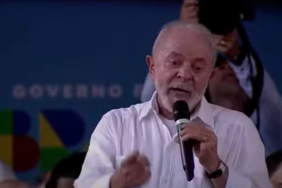 Lula celebra aprovação da Reforma Tributária: "Fato Histórico"