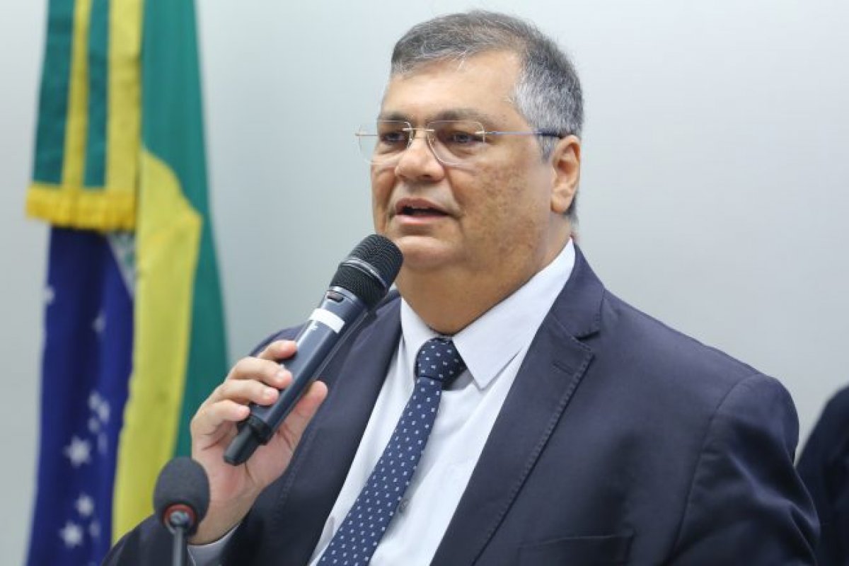 Dino pode decidir sobre demarcação de terras indígenas antes de assumir STF