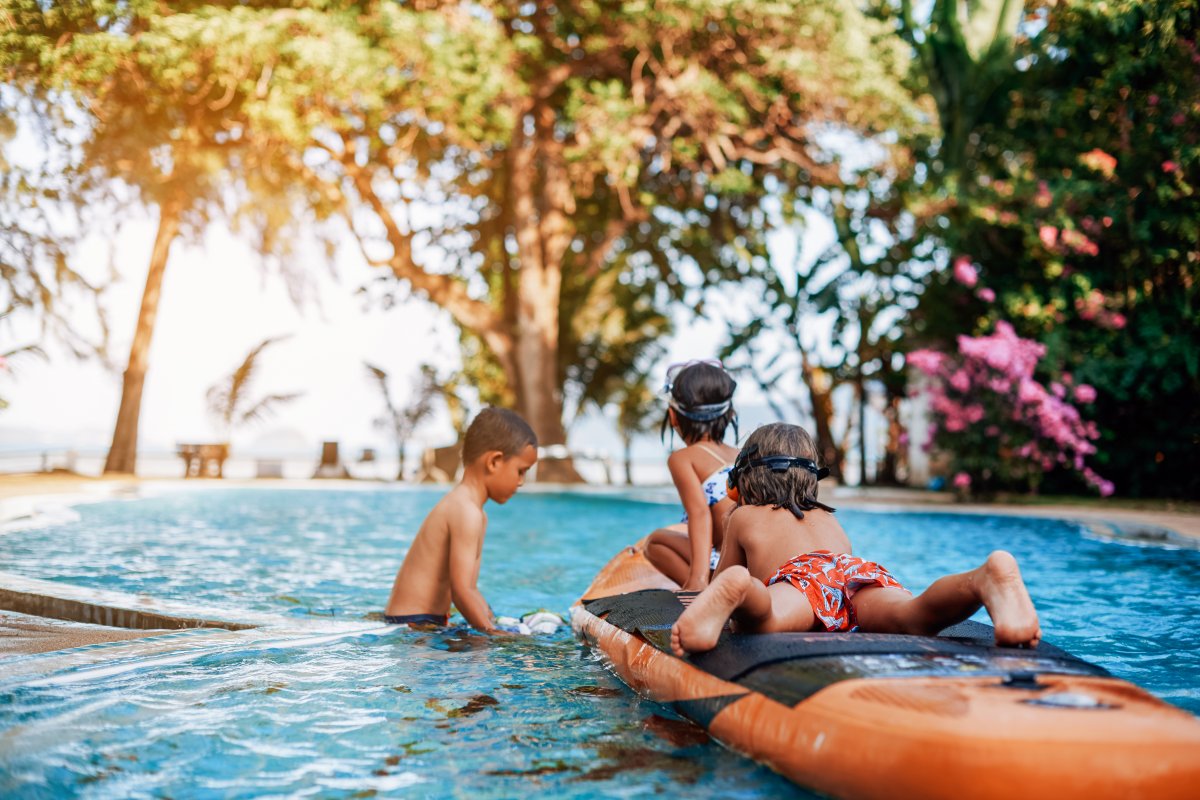 Verão à vista: como as crianças podem aproveitar com segurança!