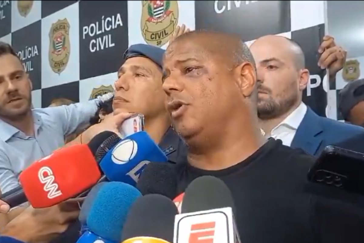 Vídeo: "Eu fui obrigado a falar, com o revólver na cabeça", diz Marcelinho Carioca