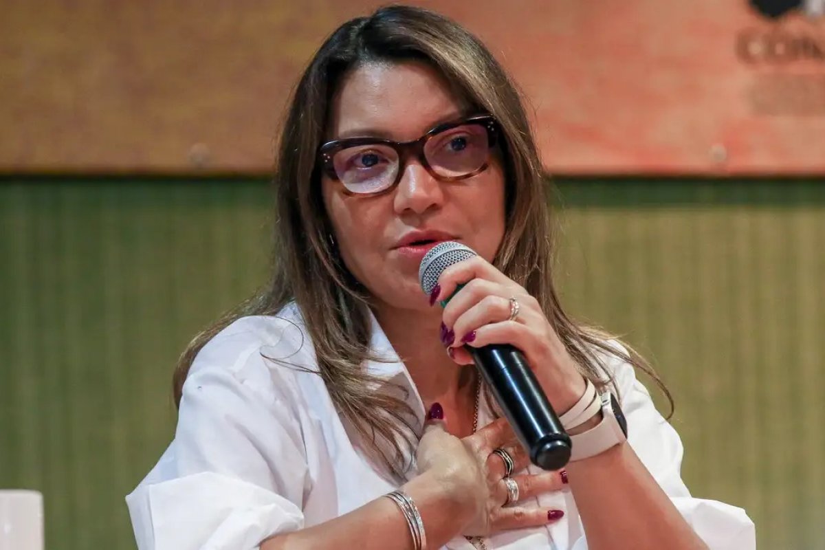 Janja diz que redes sociais estão 'acima da lei' e que vai processar plataformas