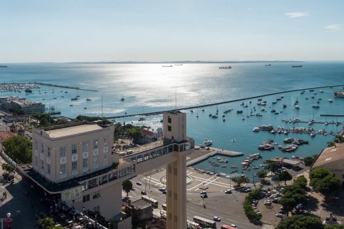 Atividades turísticas cresceram 7,3% na Bahia em 2022