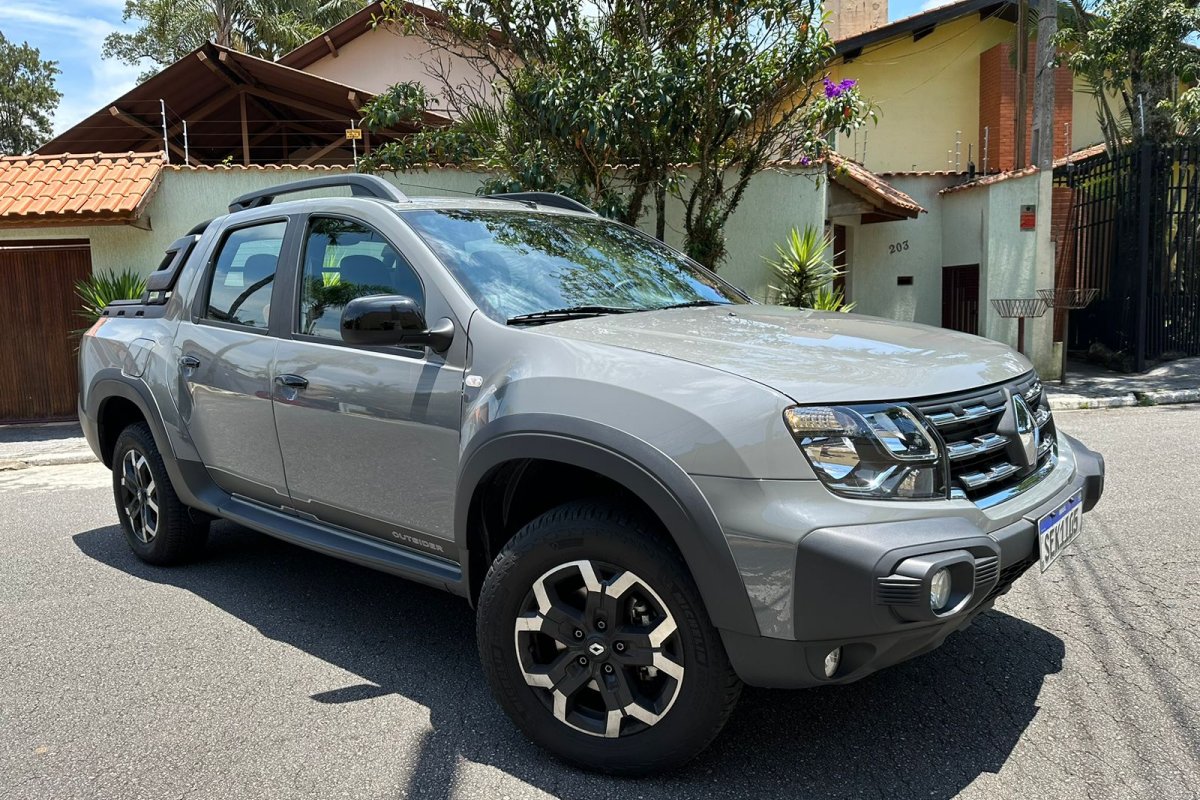 Farol da Bahia testa a Oroch Outsider 1.3 turbo 2024