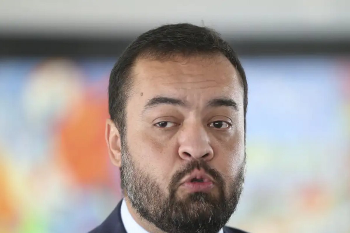 STJ autoriza quebra de sigilos de Cláudio Castro após pedido da PF