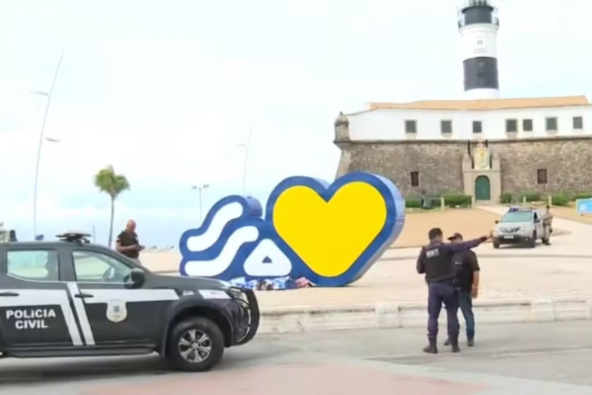 Jerônimo Rodrigues diz que morte de mulher no Farol da Barra será investigada com 'brevidade'