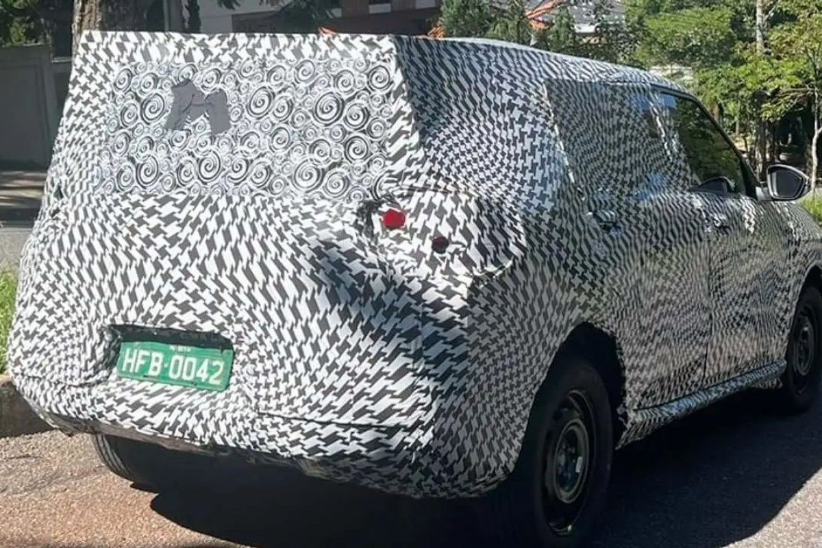 Citroën testa futuro sedã cupê agora no Brasil: lançamento será em 2024