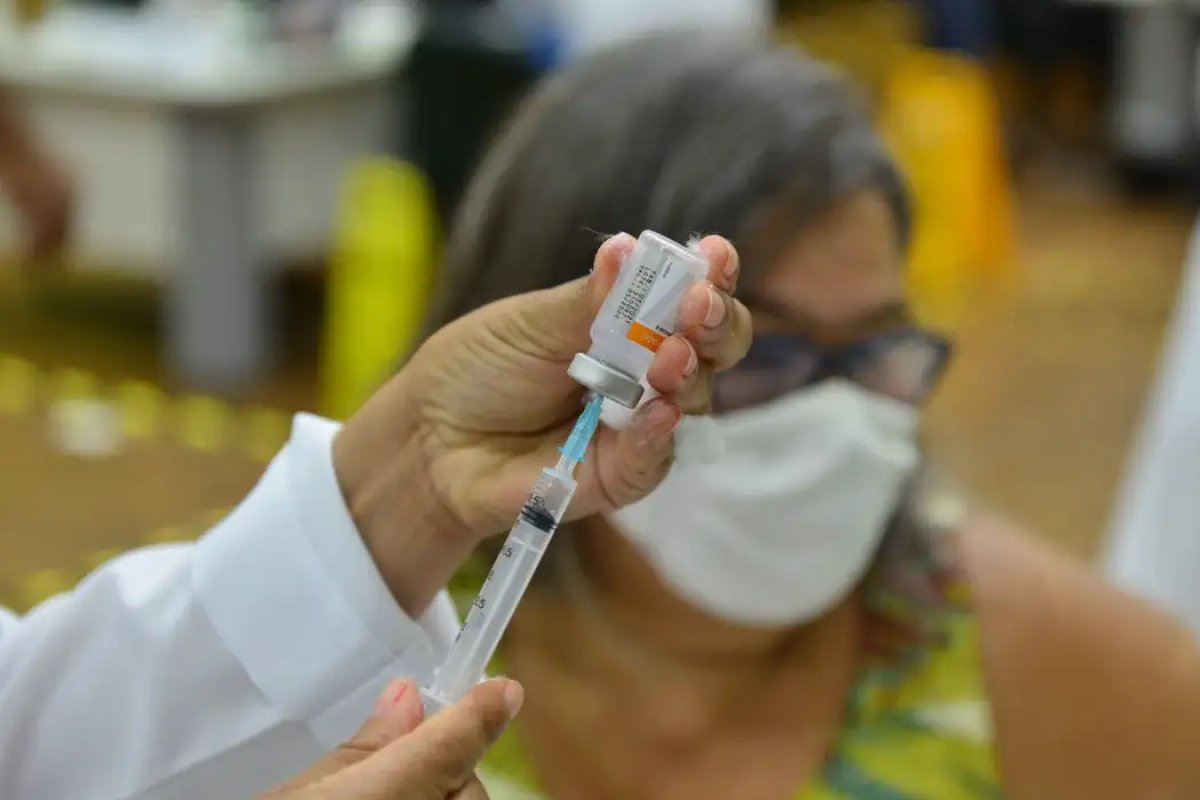 Anvisa aprova nova vacina contra doenças meningocócicas para crianças e idosos