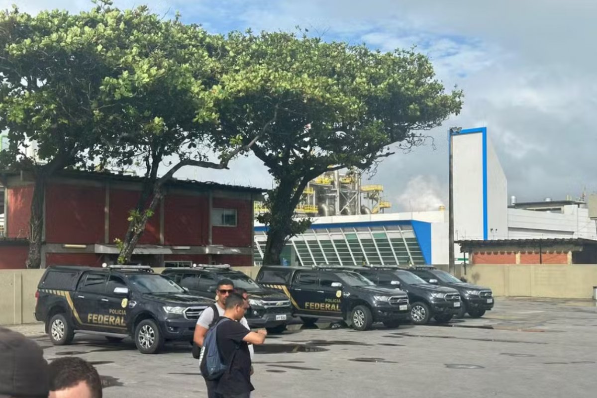 PF cumpre buscas contra Braskem em operação que investiga afundamento de bairros em Maceió