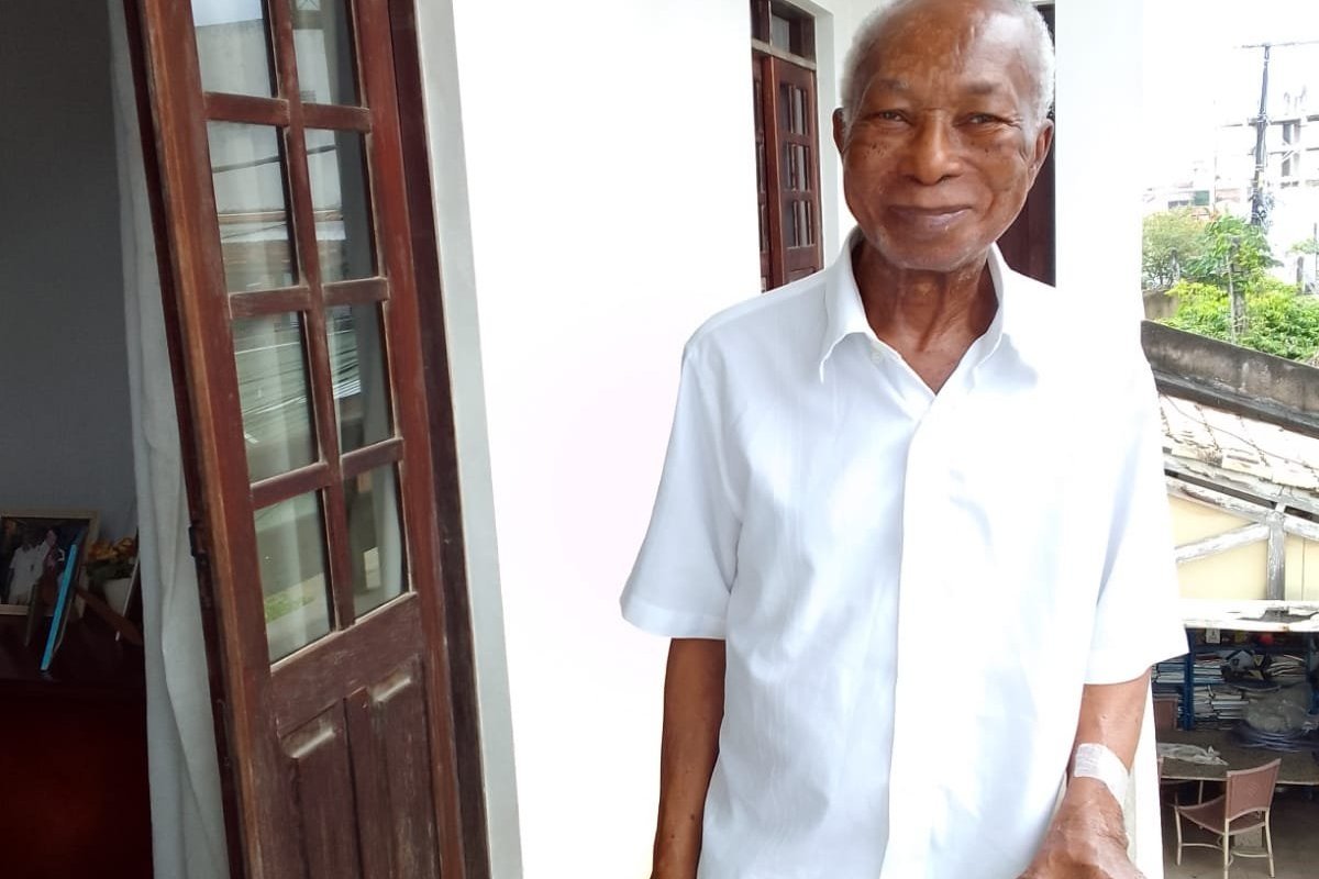 Voltando devagarzinho à sua rotina, Clarindo Silva celebra o amor e a gratidão!