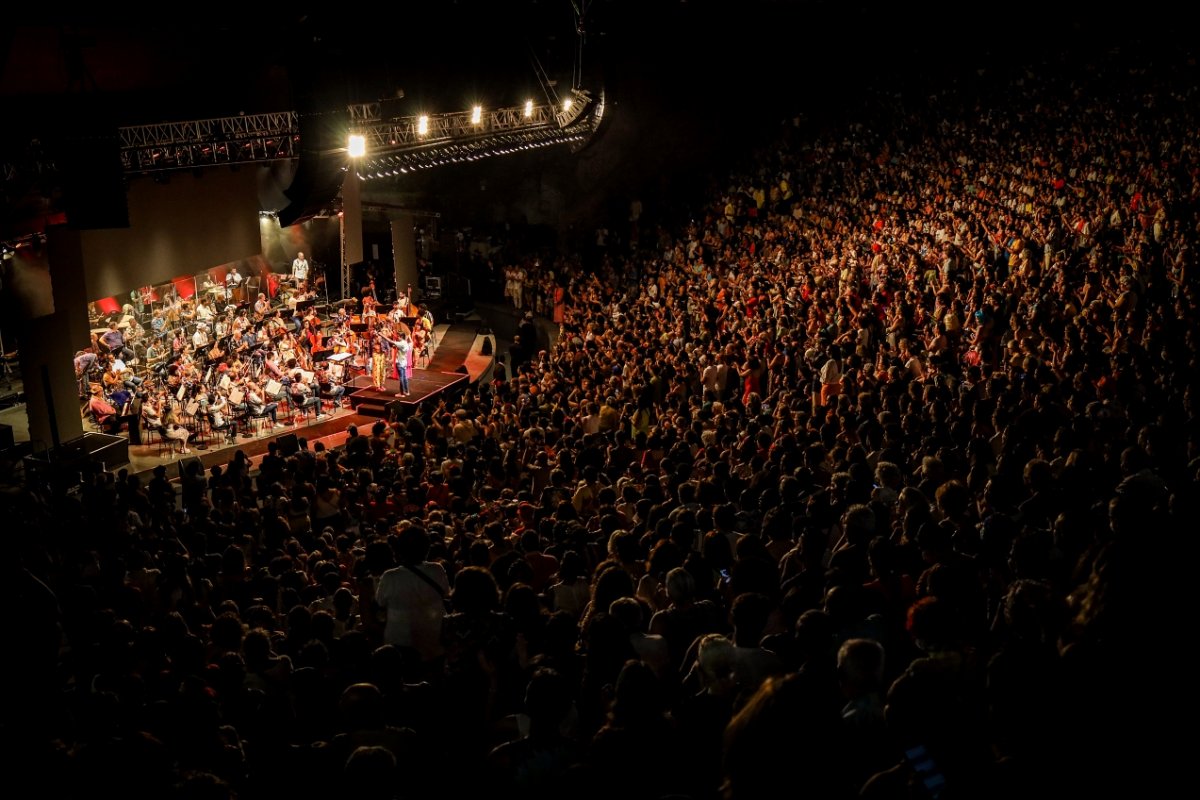 OSBA estreará Domingo no TCA 2024 com concerto em homenagem a Caetano Veloso