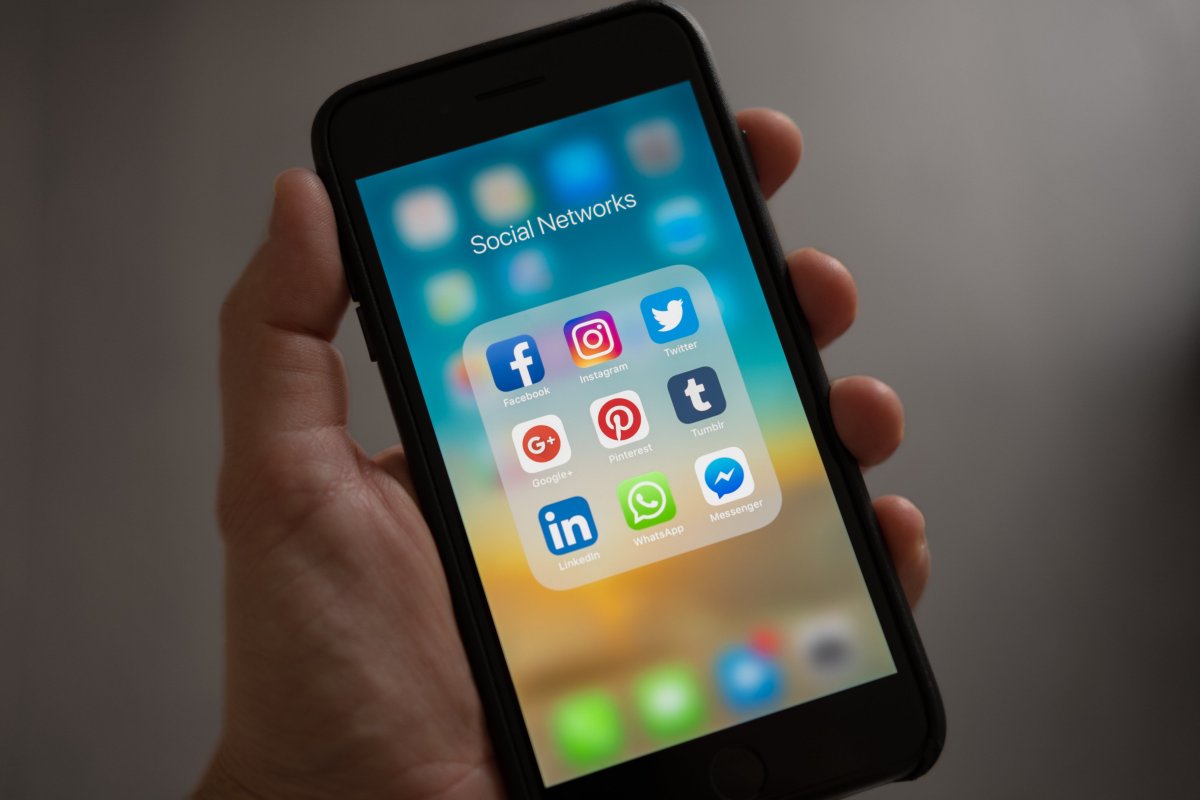 Alerta de golpe: falsa oferta de abono natalino circula no WhatsApp e Telegram