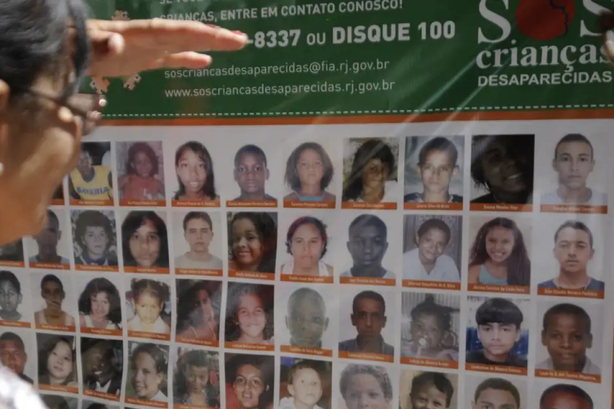 Esperado desde 2019, banco nacional de desaparecidos tem entrega adiada pelo governo