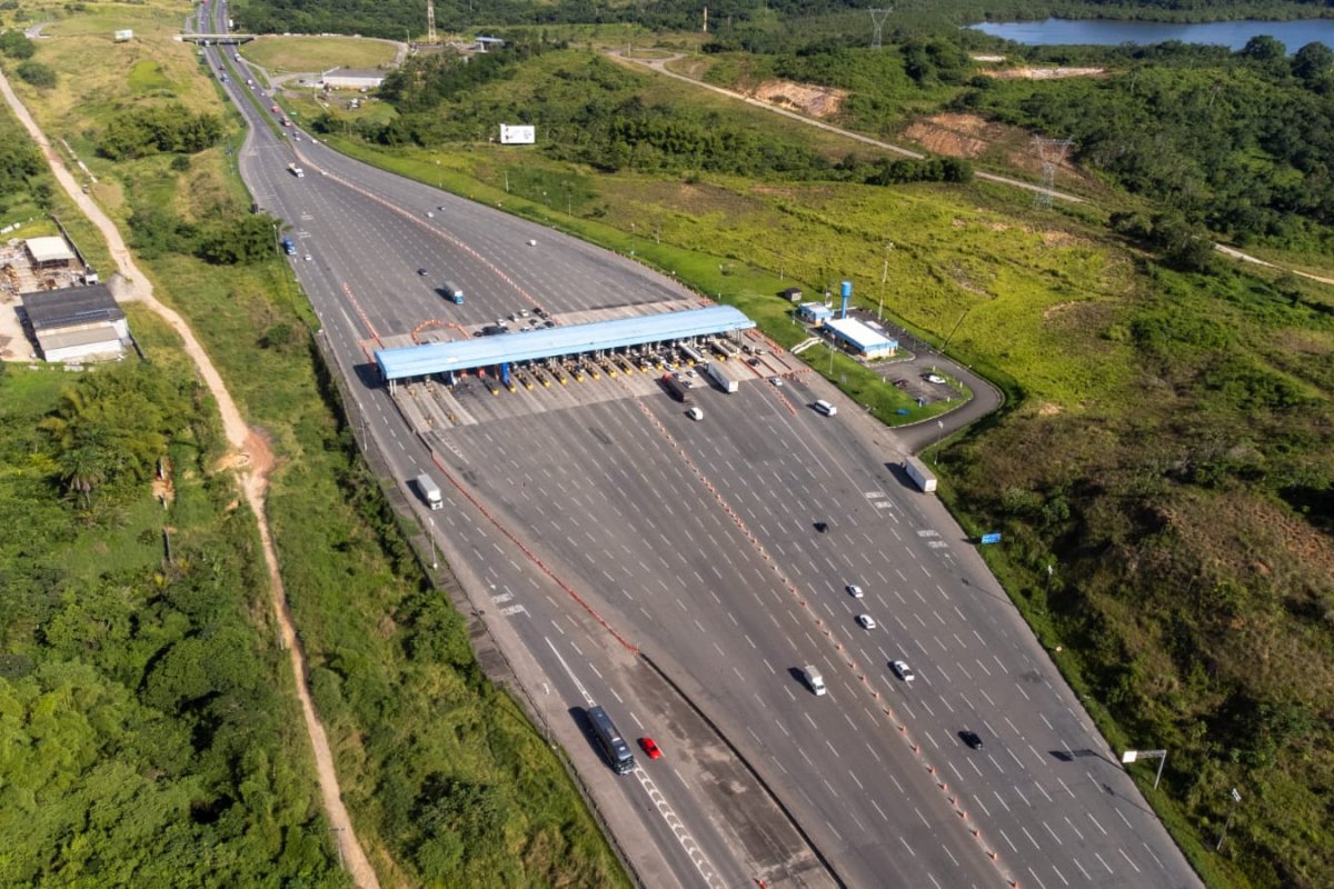 Feriado de réveillon: ViaBahia alerta para aumento no fluxo de veículos na BR-324