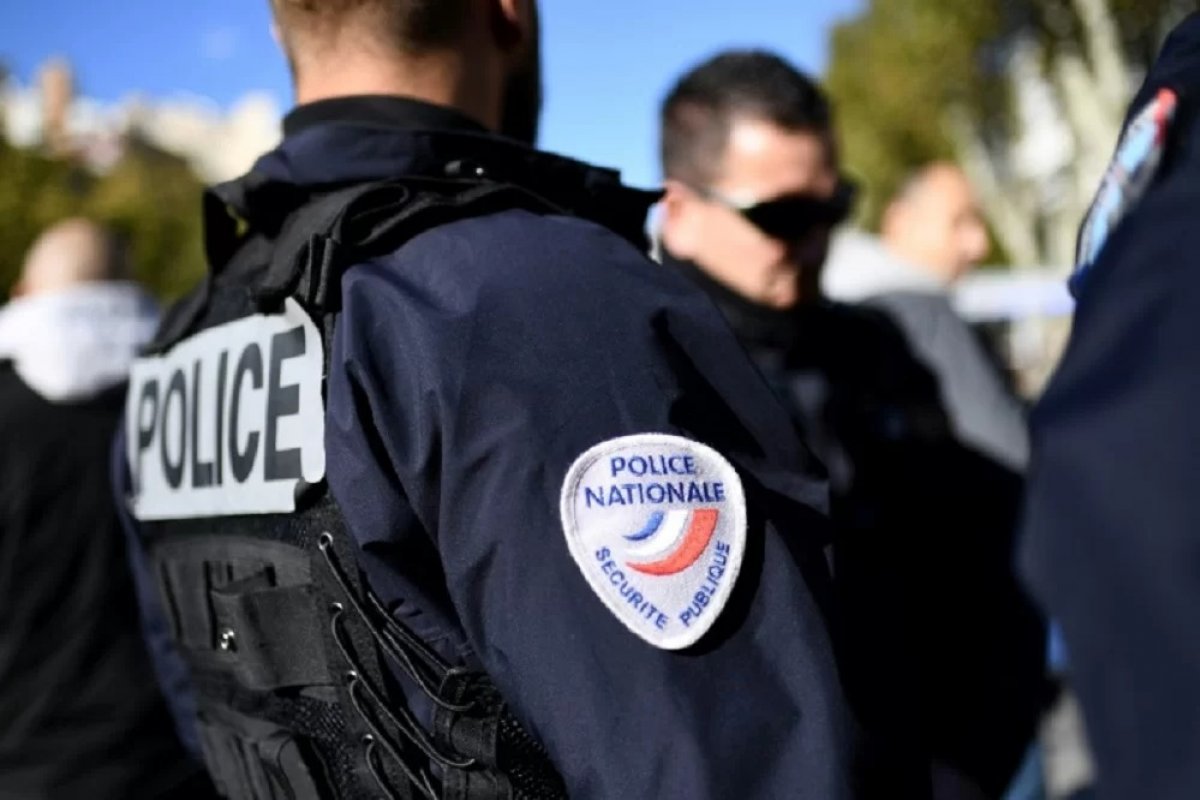 Pai é suspeito de homicídio de esposa e quatro filhos na França