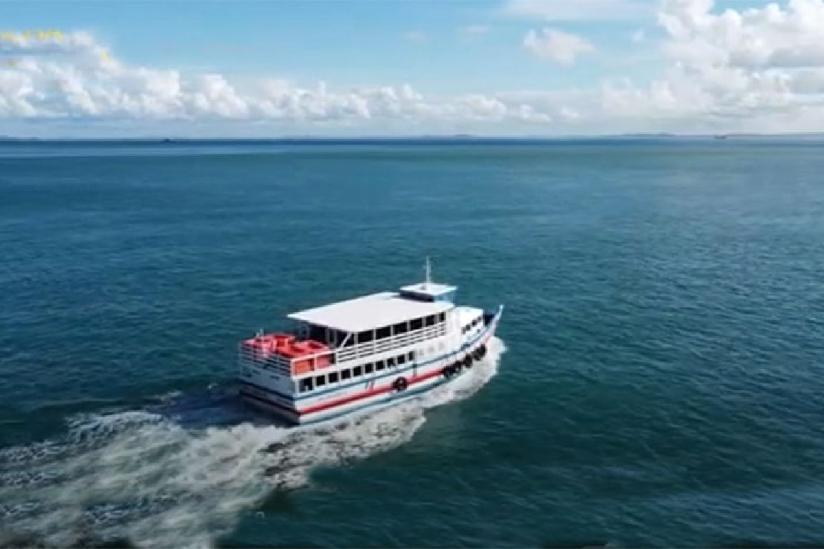 Com previsão de movimento intenso, travessia Salvador-Mar Grande conta com 12 embarcações nesta quinta (28)