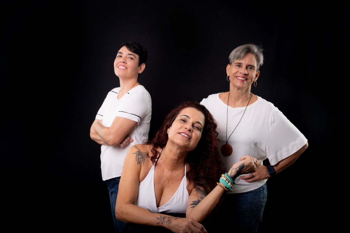 Cantando Maria Bethânia, Gal Costa e Lecy Brandão, grupo BR-44 se apresenta no Solar Music Festival!