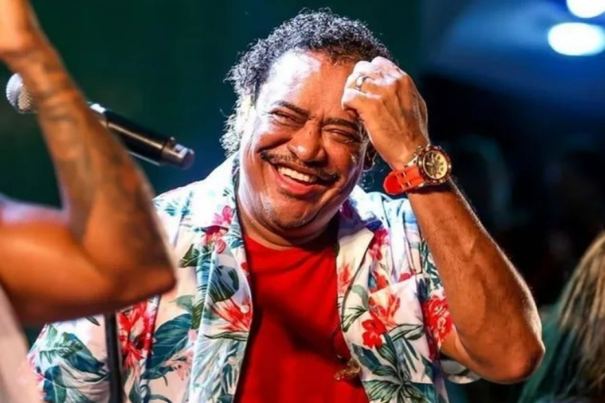 Compadre Washington, do É o Tchan, recebe alta após cirurgia de emergência