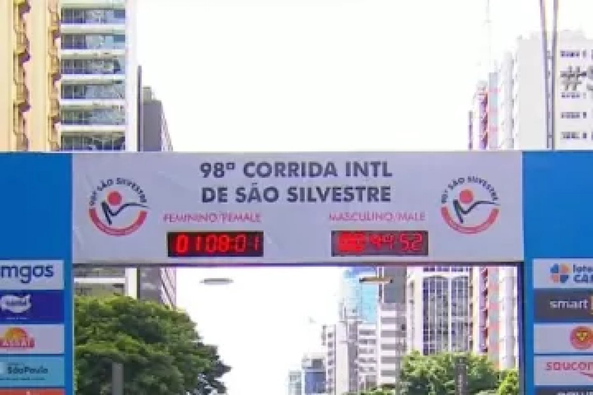 Quenianos vencem prova de São Silvestre no masculino e femininos