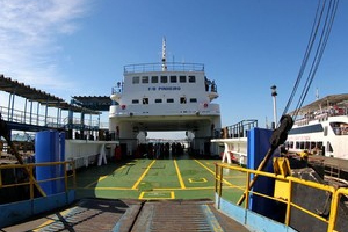 Ferry boat registra fluxo intenso no Terminal Bom Despacho nesta segunda (6)