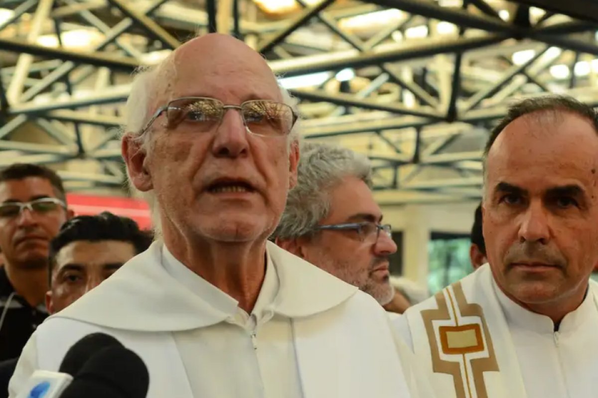 Arquidiocese de SP diz estar perplexa com CPI que mira padre Júlio Lancellotti