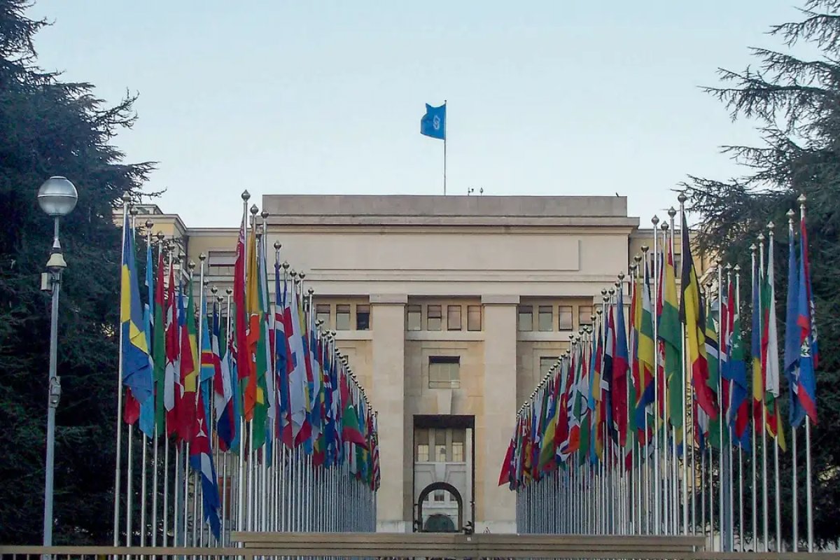 Em crise financeira, ONU congela contratações e corta programas