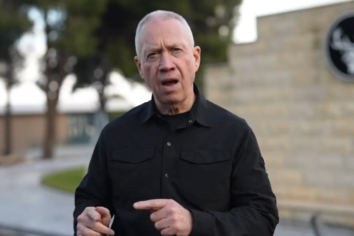 Ministro de Israel diz que tempo para evitar conflito com Hezbollah é curto