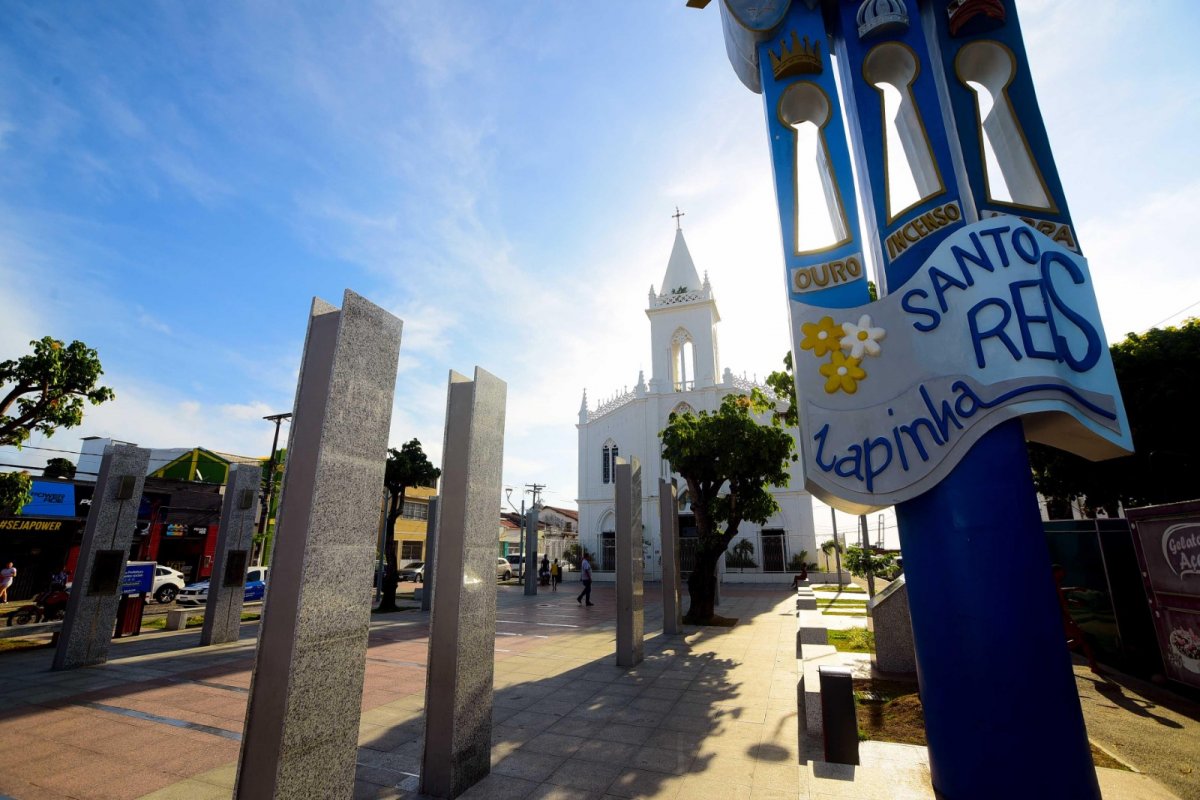 Festa de Reis encerra celebração de Natal com desfile de ternos e missas no Largo da Lapinha
