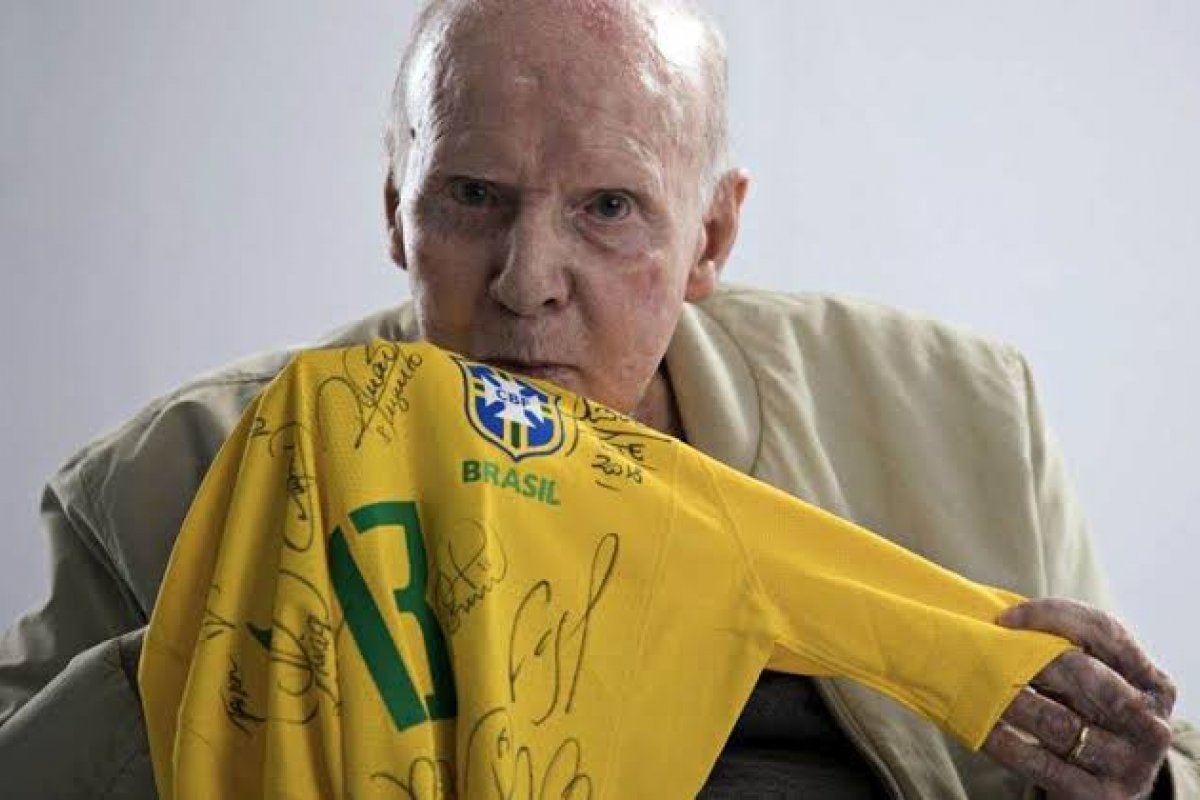 Tetracampeão mundial, Zagallo morre aos 92 anos no Rio