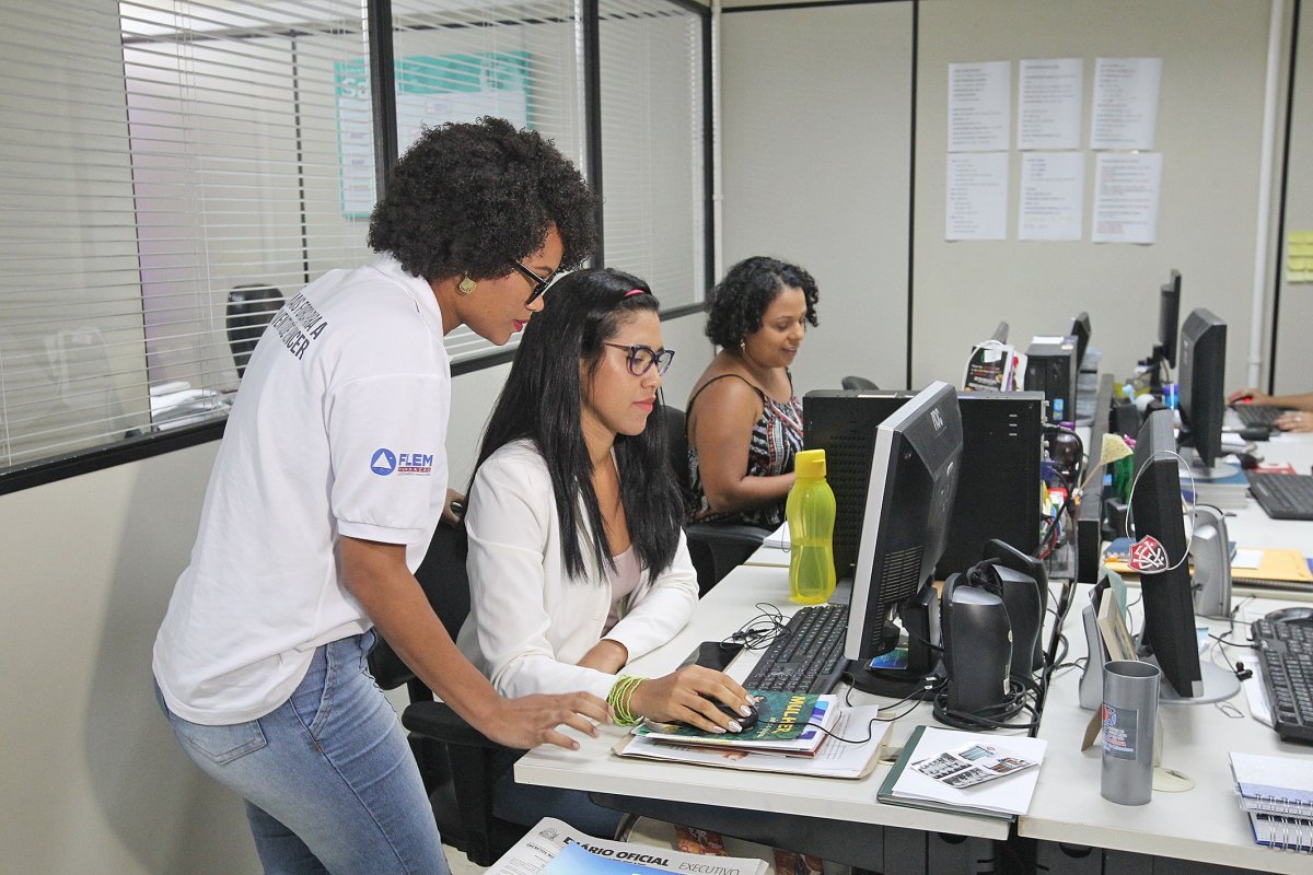 Abertas inscrições para mais de dez mil cursos técnicos para alunos da rede pública