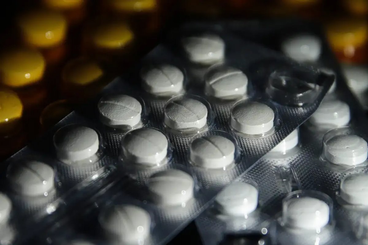 Pesquisa: 28% dos antibióticos receitados para crianças e adultos são desnecessários