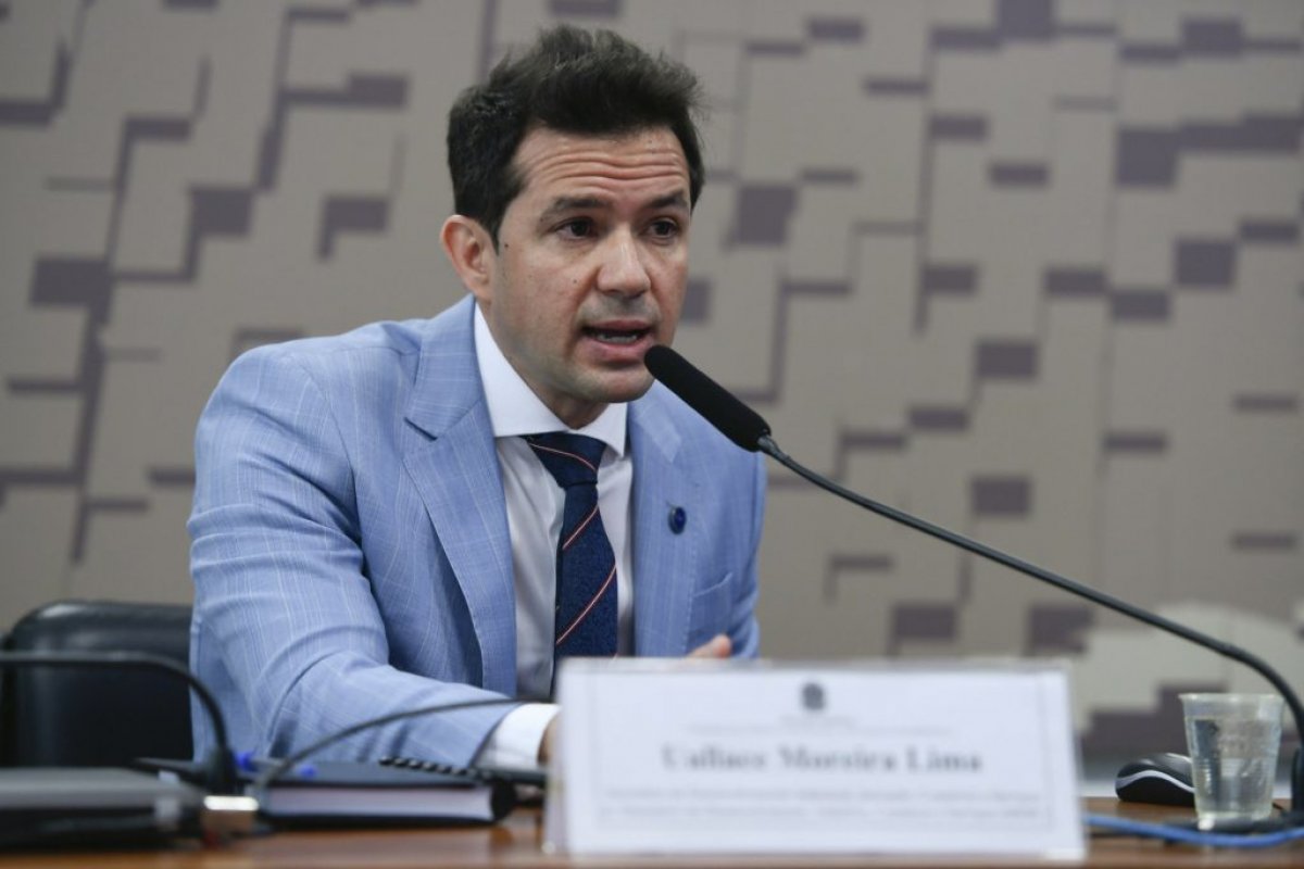 Programa do governo à troca de máquinas priorizará indústria de transformação e 2ª fase sai em 120 dias