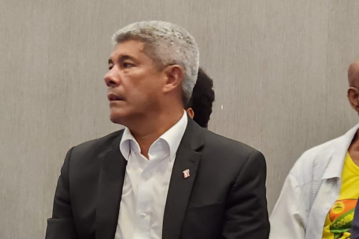 Eleições: decisão de pré-candidatos no interior não será feita priorizando o PT, declara Jerônimo Rodrigues