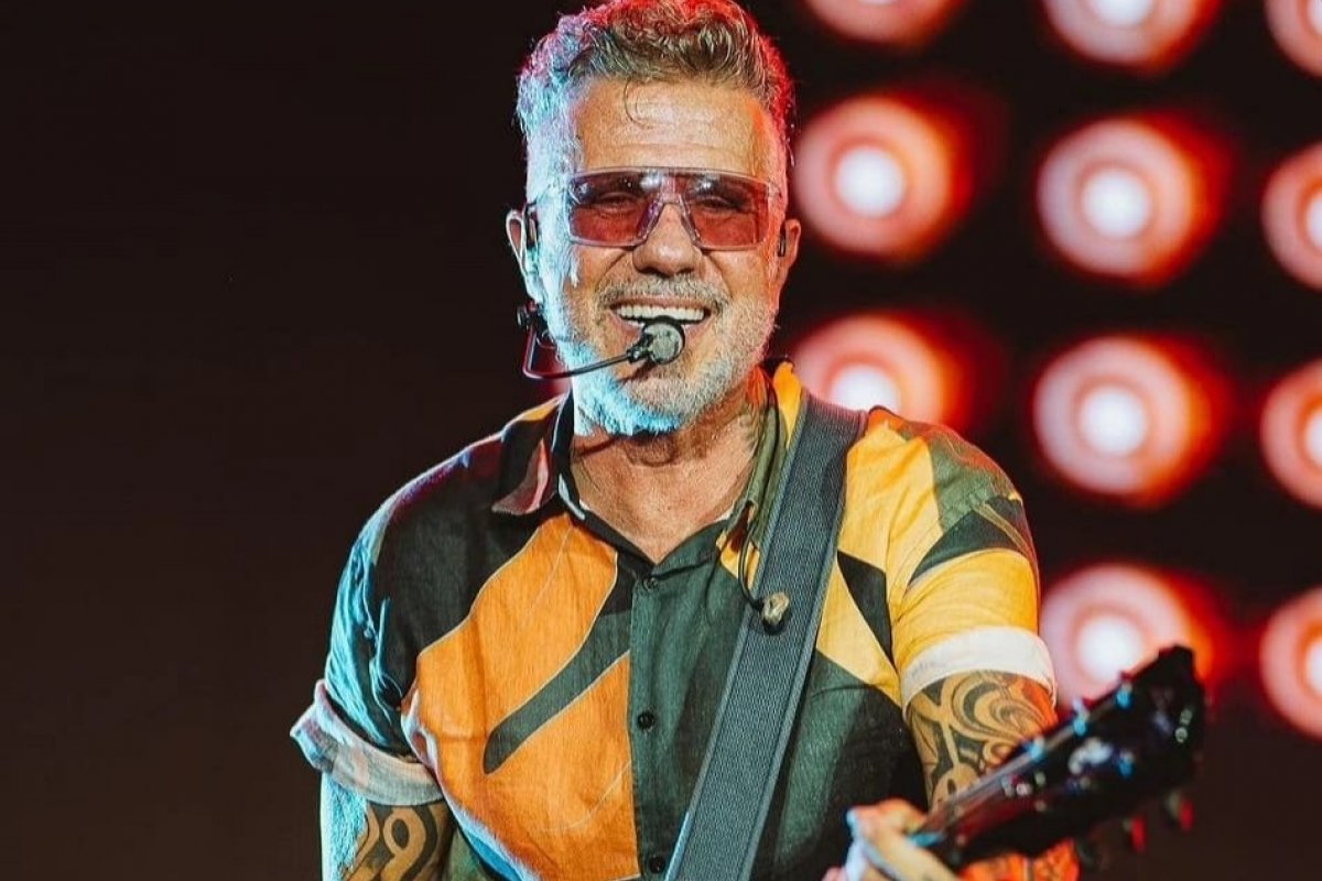 Tuca Fernandes anima bloco pré-carnavalesco em Belém do Pará!