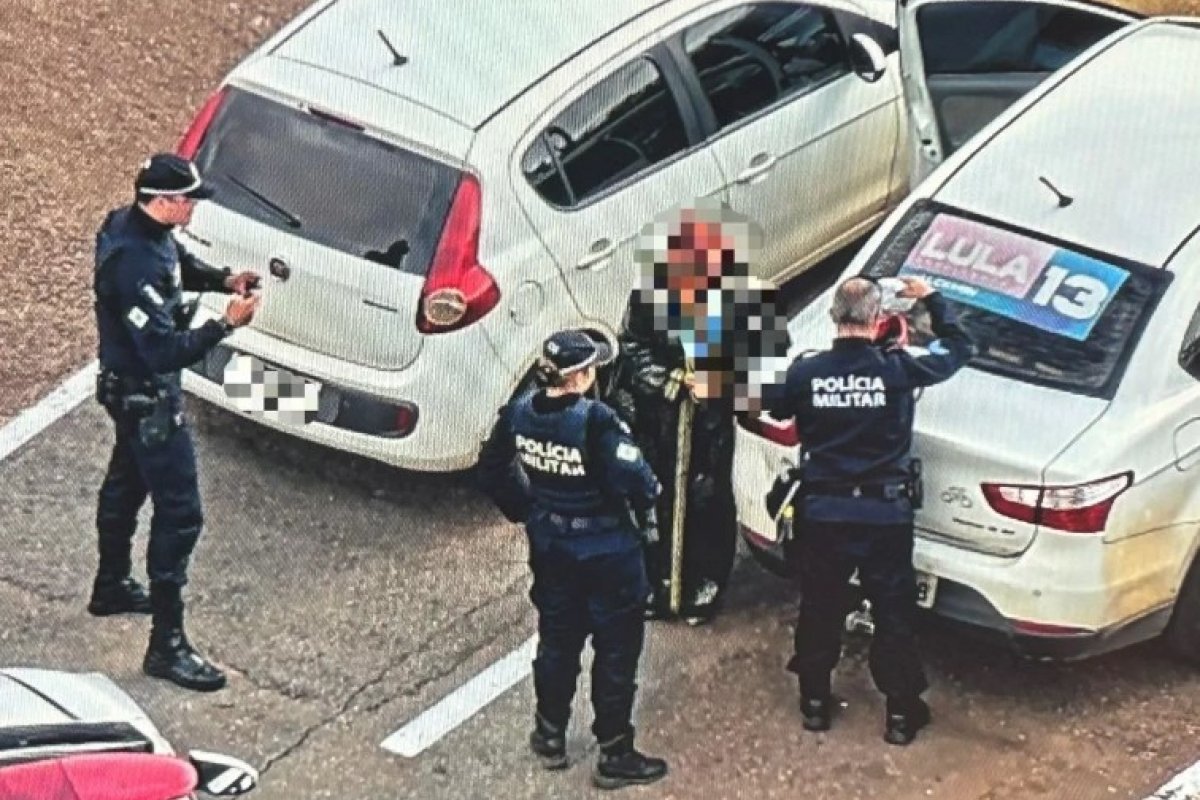 Apoiadora de Lula é presa por ameaça terrorista durante ato em alusão ao 8/1