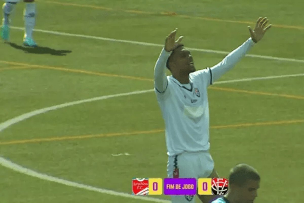 Vitória empata com Ibrachina, e se classifica para segunda fase da Copinha