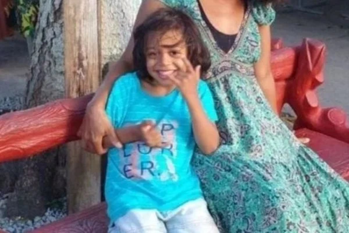 Criança de 4 anos morre afogada na piscina de um clube em Porto Seguro