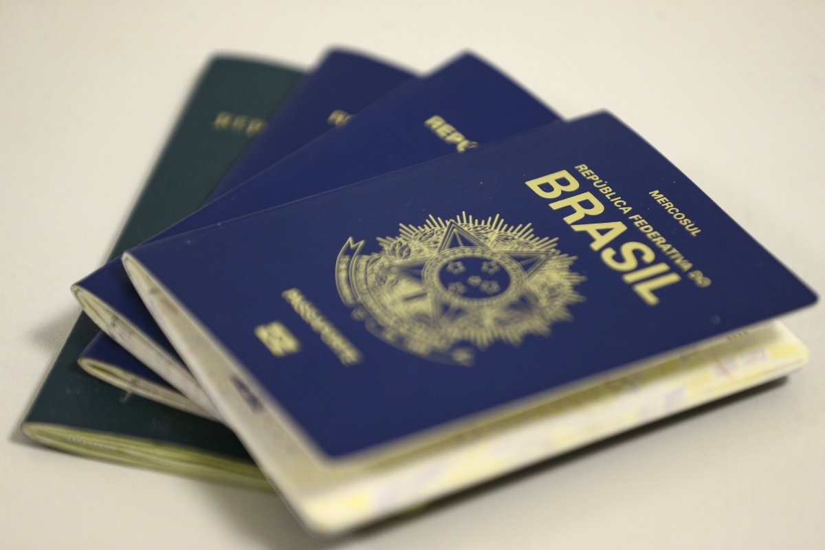 Passaporte brasileiro é o 17° mais poderoso do mundo; veja ranking