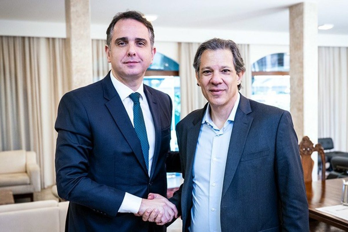 Pacheco e Haddad devem se reunir na próxima segunda (15) para discutir reoneração