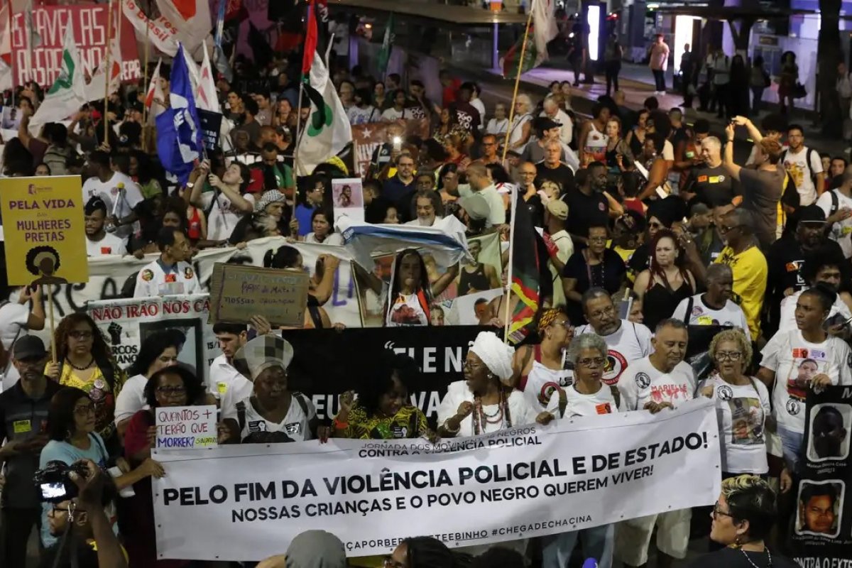 Violência policial aumenta no Brasil desde 2018, indica Human Rights Watch