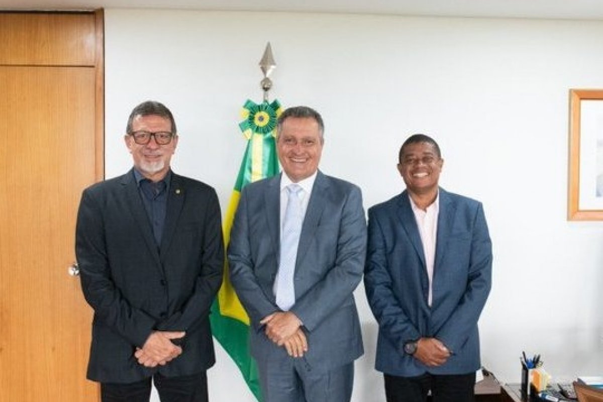 Após reunião com secretário, Rui Costa promete investimentos para Bahia