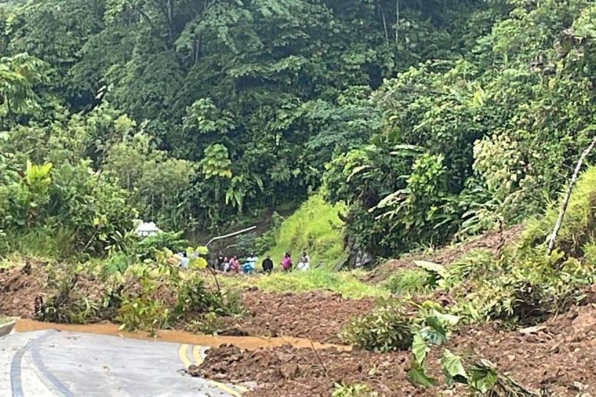 Deslizamento de terra causa ao menos 17 mortos na Colômbia