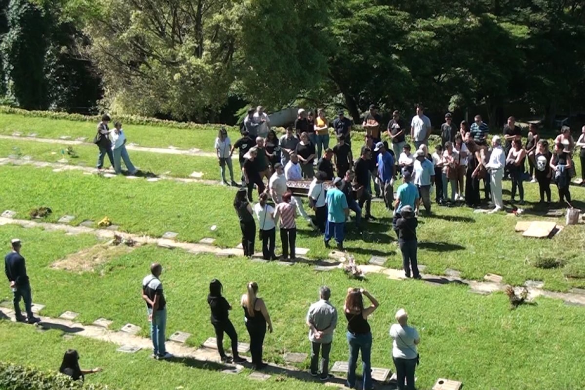 Empresário vítima de queda de helicóptero é sepultado em São Paulo