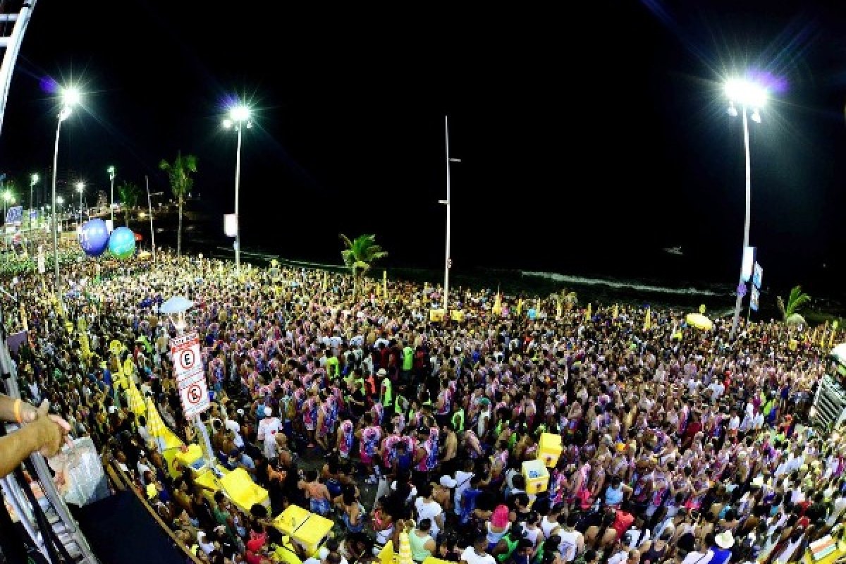 Salvador abre inscrições para atuar no carnaval como educador social