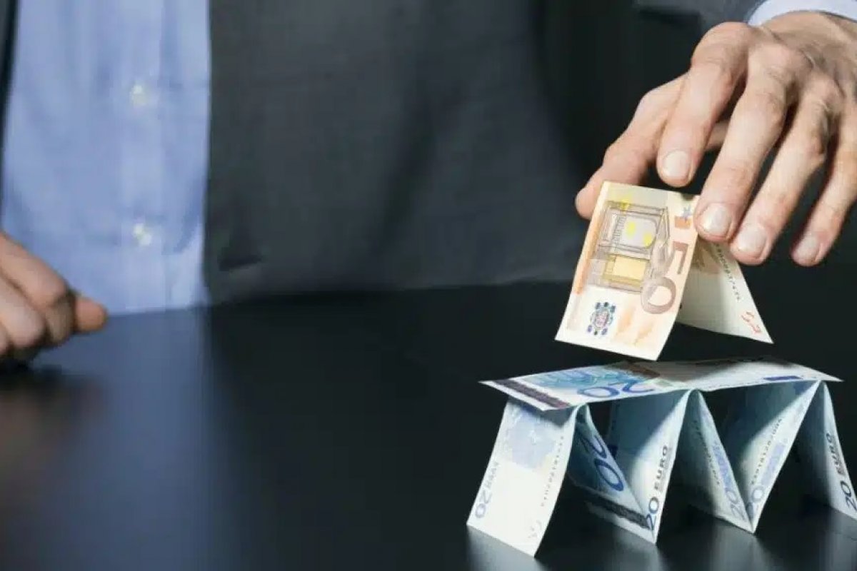 Vítimas de pirâmide financeira têm tendência em cair novamente no esquema, diz estudo