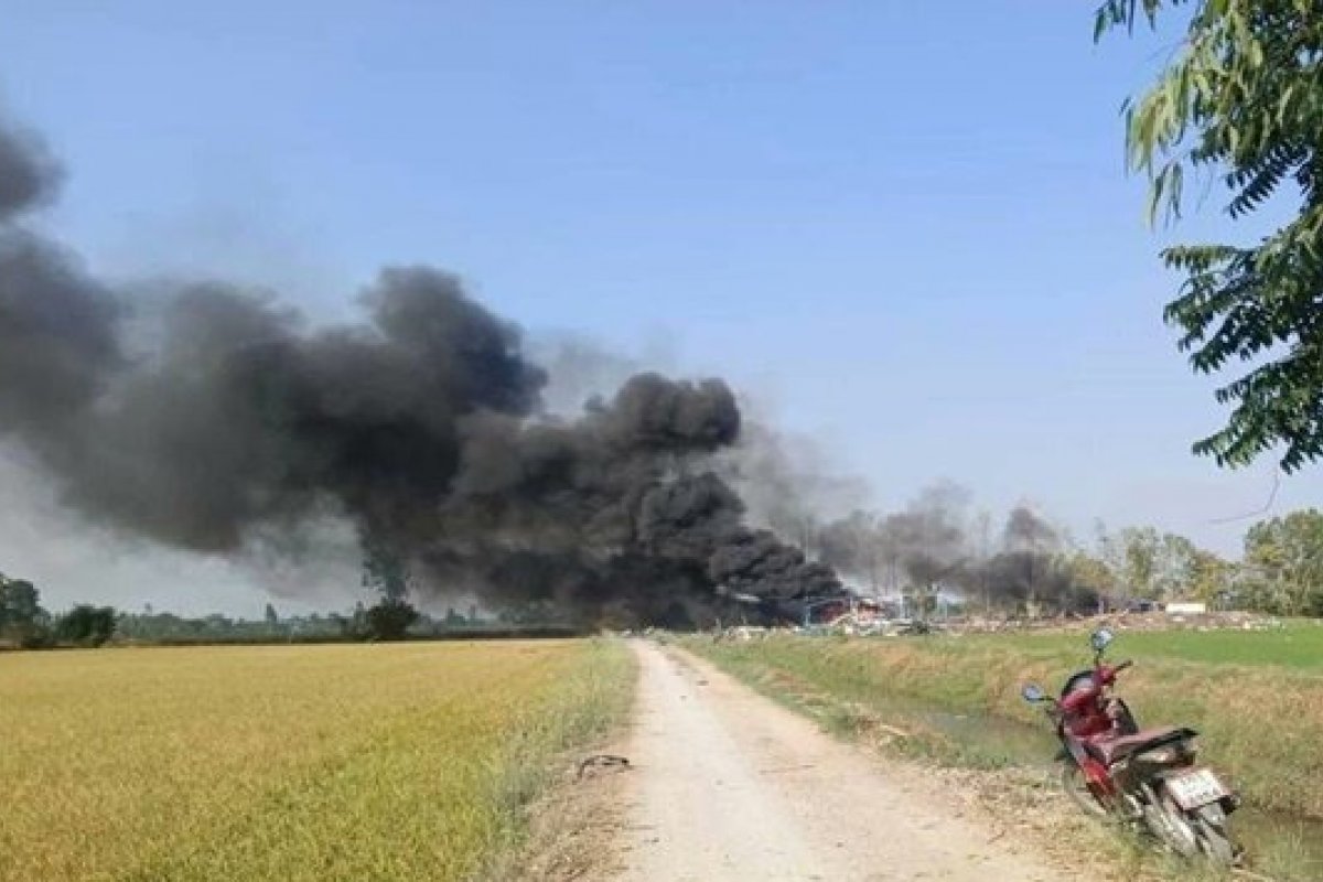 Explosão em fábrica de fogos de artifício deixa cerca de 20 mortos na Tailândia