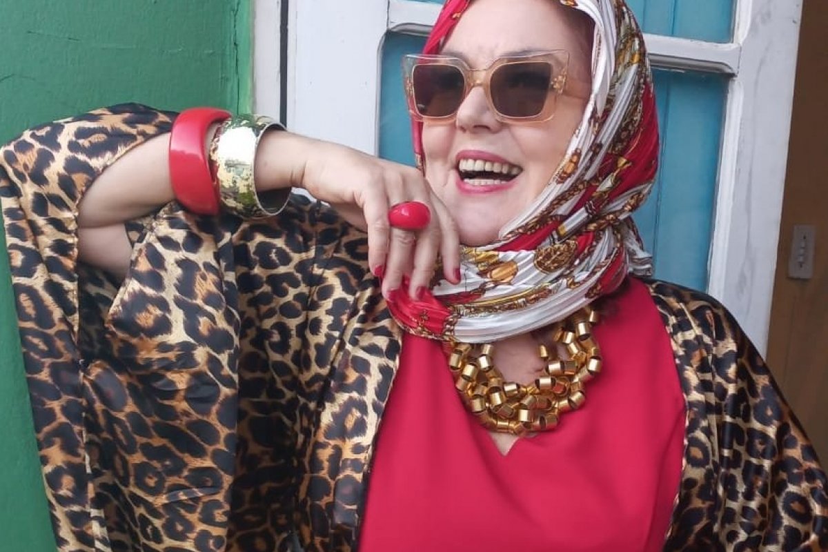 Musas de Jorge Amado ganham as ruas do Pelourinho em pleno verão!